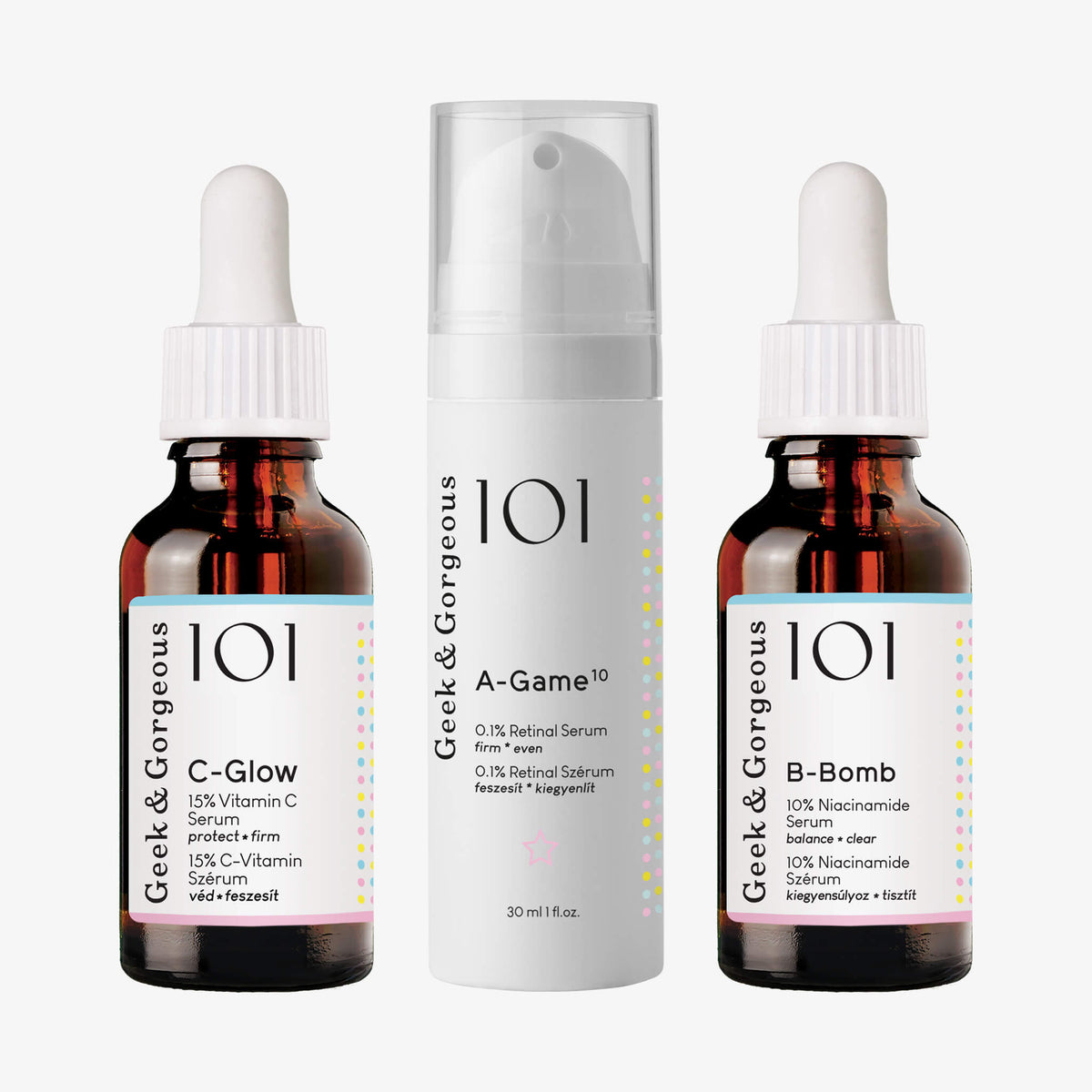 Anti-Aging Essentials bestehend aus zwei braunen Serumflasche C-Glow und B-Bomb, sowie A-Game 10 auf weißem Hintergrund.