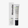 Augencreme von Minimalist mit Vitamin K und Retinal, Tube steht neben der Verpackung, weiße und schwarze Gestaltung, 14 g Inhalt.