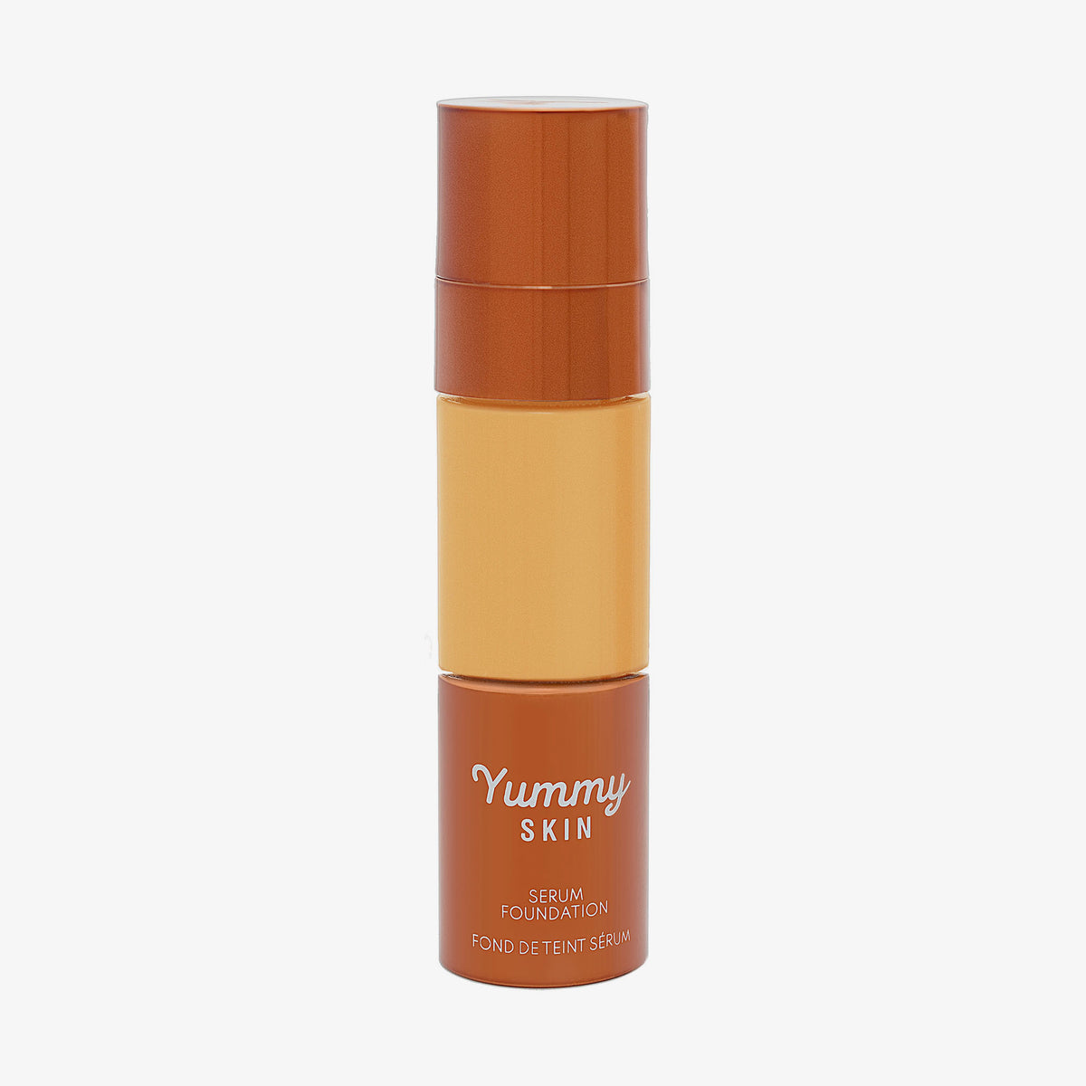 Eine halbtransparente und bronzene Flasche Yummy Skin Serum Foundation 11G mit mittelbeigem Inhalt.