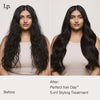 Nebeneinander einer Frau mit krausem Haar (vor) und glattem, gestyltem Haar (nach) der Verwendung der Living Proof Perfect Hair Day 5-in-1 Styling Treatment.