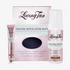 Das Loving Tan Value Bronzing Set in Dark enthält Bräunungsmousse, einen Deluxe-Applikatorhandschuh und Creme, alles in einer rosa Verpackung.