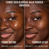 Vorher-Nachher-Bild des Gesichts einer Frau vor und nach der Verwendung von Yummy Skin Blurring Balm Powder Universal; nachher mit deutlich ebenmäßigerem Teint.