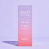 Box des Fine Time Pore Minimizer Serum mit rosa-lilanem Farbverlauf von INAO by essence.