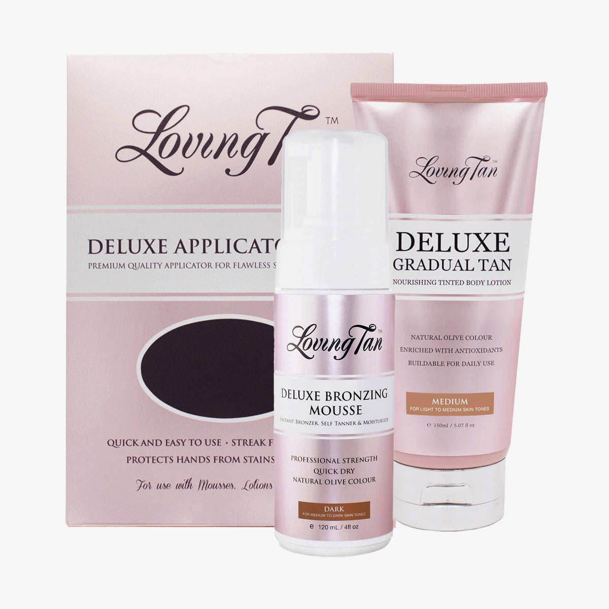 Selbstbräuner-Set von Loving Tan mit Bräunungshandschuh, Mousse in „Dark“ und Gradual Tan Lotion in „Medium“, vor weißem Hintergrund.