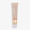 Eine Tube Superdewy Tinted Moisturiser im Farbton Tan mit Pumpspender auf weißem Hintergrund.