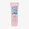 Eine 200-ml-Tube der Dark Tropical Self-Tan Creme von The Fox Tan, hergestellt in Australien, auf weißem Hintergrund.