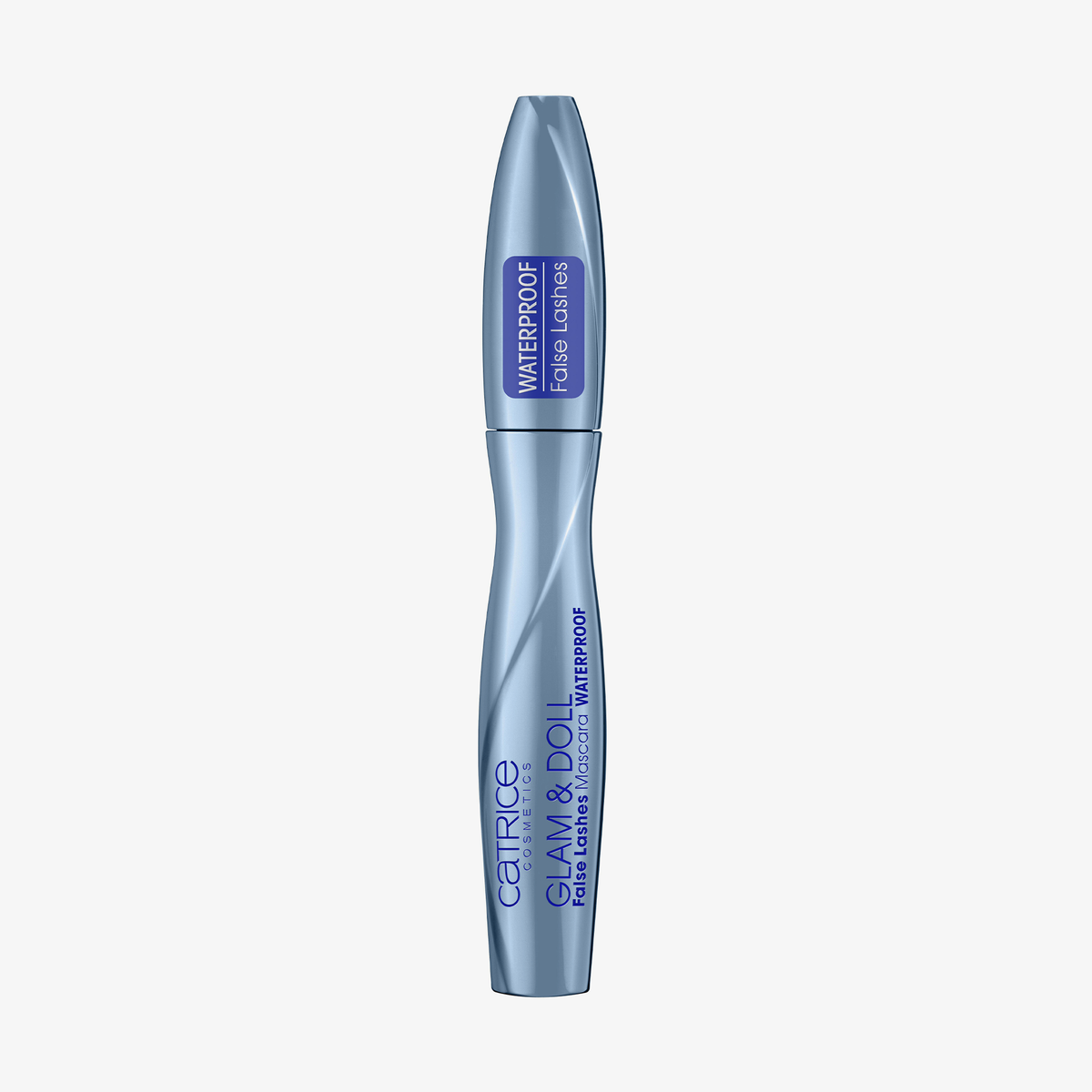 Blaue geschwungene Tube Catrice Glam & Doll False Lashes Mascara Waterproof 010 vor weißem Hintergrund.