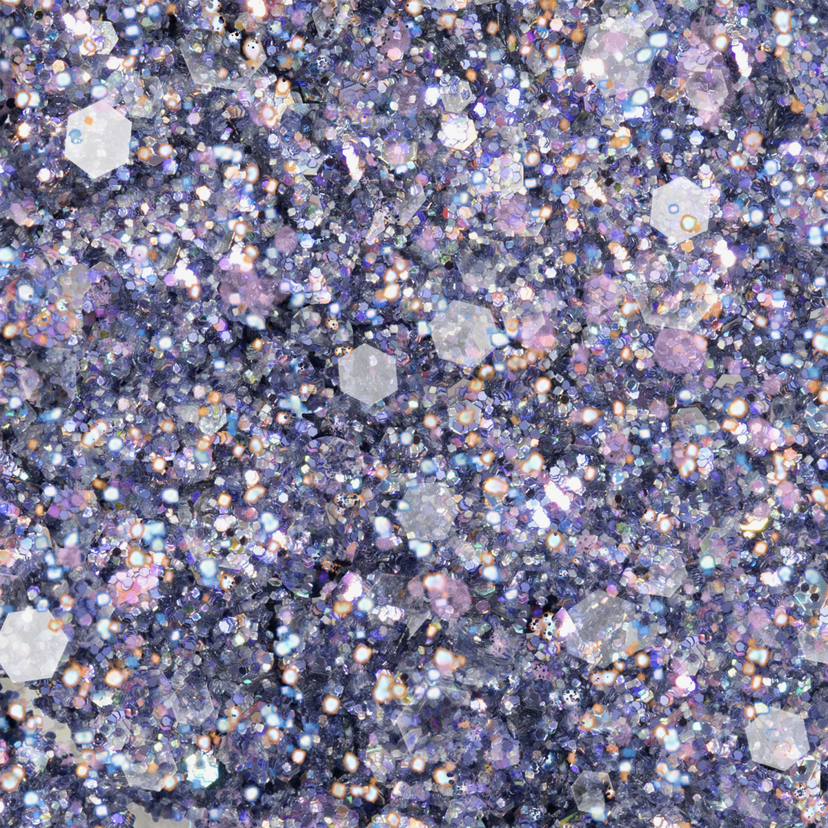 Nahaufnahme der Miami Lights Glitter Palette mit funkelndem lila Glitzer mit sechseckigen Formen und schimmernden Reflexen.