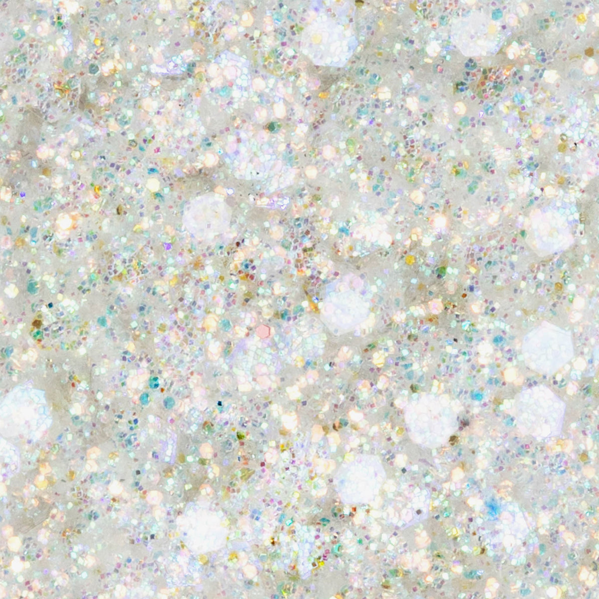 Nahaufnahme der Glorious Lights Glitter Palette mit funkelndem, schillerndem Glitzer in Weiß-, Silber- und Pastelltönen für einen schimmernden Effekt.
