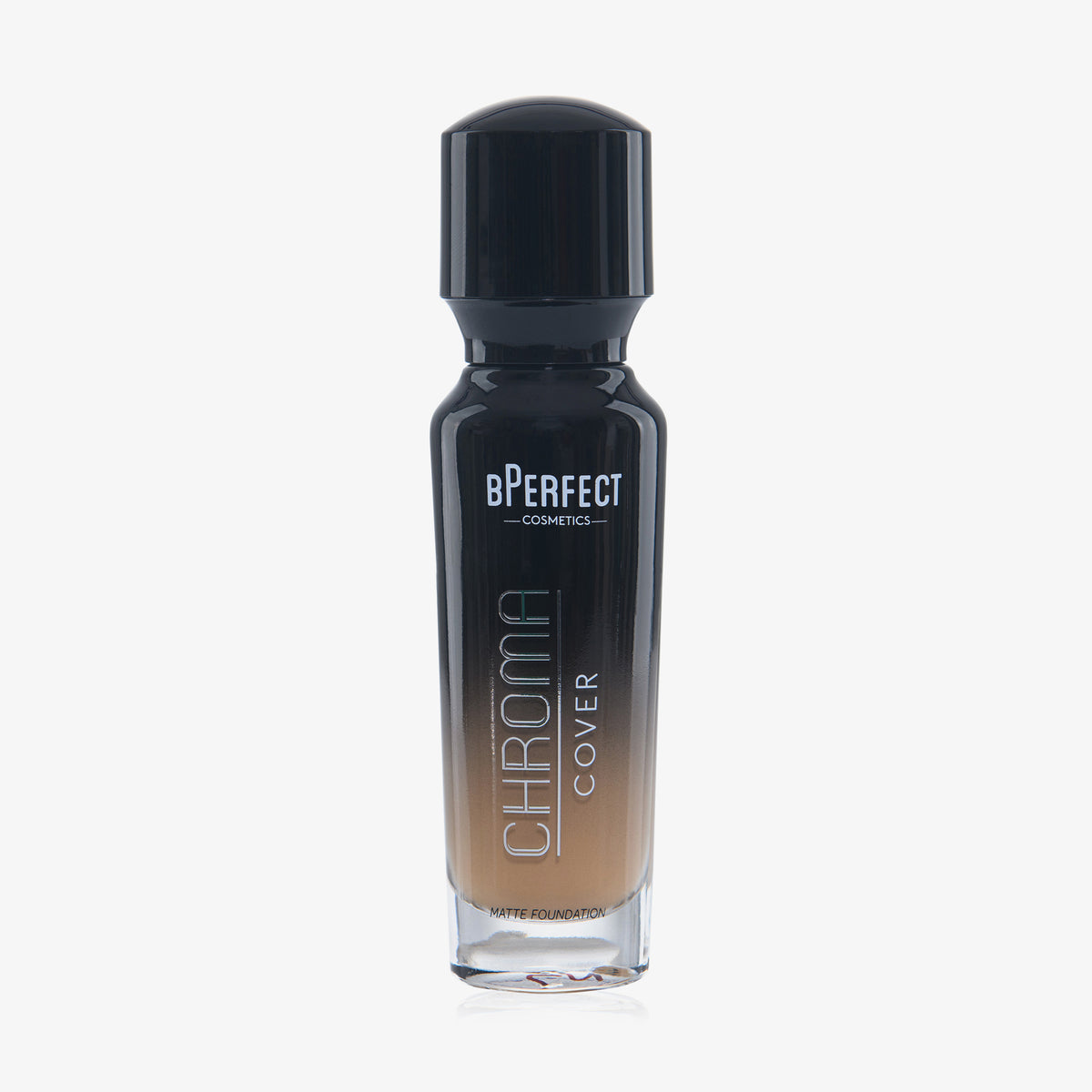 Eine halb transparente halb schwarze Flasche Chroma Cover Foundation Matte in der Farbe N7 vor weißem Hintergrund.