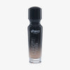 Eine halb transparente halb schwarze Flasche Chroma Cover Foundation Matte in der Farbe W4 vor weißem Hintergrund.