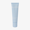 Eine hellblaue Tube mit der Aufschrift „BLONDESISTER 2 IN 1 NATURAL BEAUTY TINTED CREAM SPF15“ steht aufrecht auf einem weißen Hintergrund.