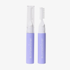 Zwei violette Tuben „BLONDESISTER 3 IN 1 FIX&GO BROW GEL“, jeweils mit einer weißen Bürste; eine davon mit einer durchsichtigen Kappe.