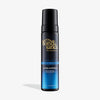 Eine Flasche Bondi Sands Self Tanning Foam 1 Hour Ultra Express mit einer schwarzen Kappe und einem blauen Etikett.