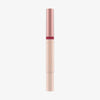 Schlanke Tube des Catrice Colour Cushion Juicy Lip Oils in Rosé-Gold und Nude, elegant und minimalistisch vor weißem Hintergrund.