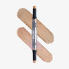 Duo-Stick mit zwei cremigen Lidschattenfarben: oben ein heller Champagnerton mit goldigem Schimmer, unten ein Roséton mit metallischem Glanz – beide als Swatch und im Stick sichtbar.