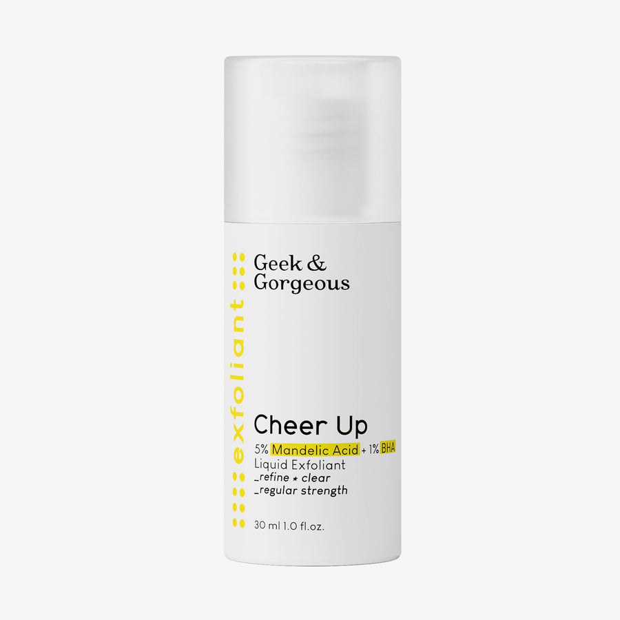 Weiße Flasche Cheer Up 30 ml von Geek & Gorgeous vor weißem Hinterrgrund.