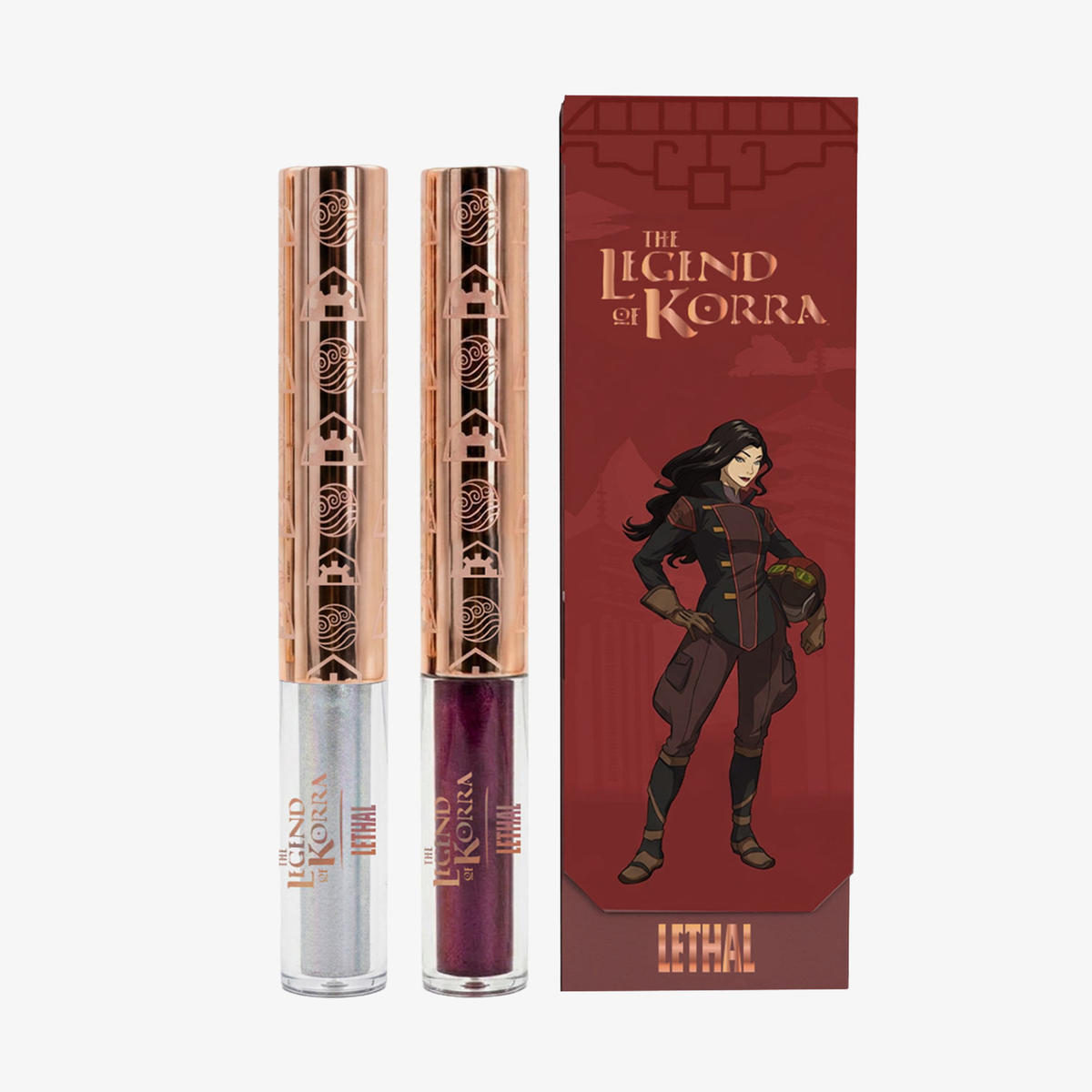 Zwei Eyeliner und eine rote Schachtel mit dem „The Legend of Korra“-Logo und einem Asami-Motiv. Lethal Cosmetics, Asami-Eyeliner-Set.