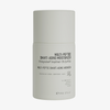 Weiße Flasche mit der Aufschrift NERDS. Multi-Peptide Smart-Aging Moisturizer mit schwarzen Produktangaben.