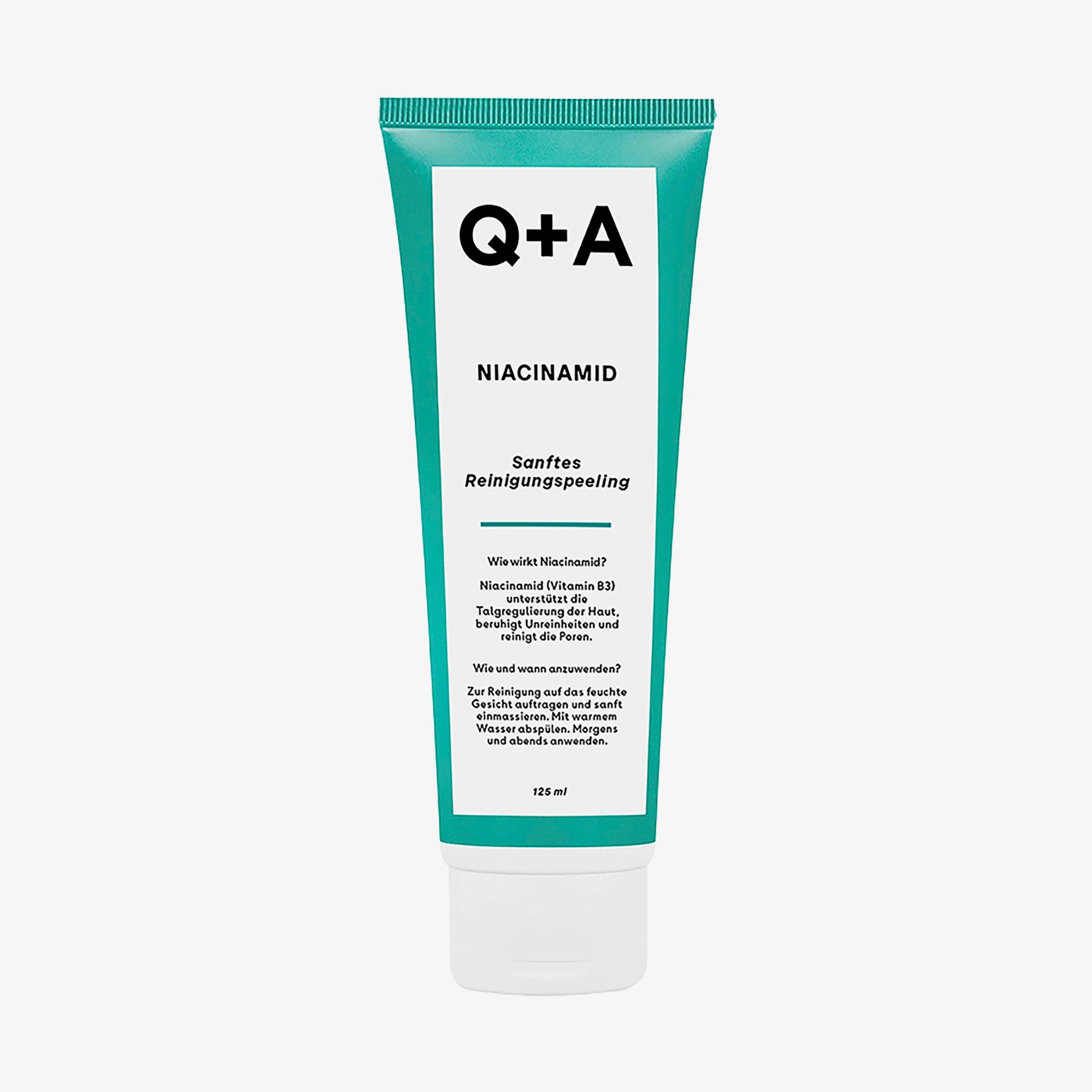 Q + A Skin Niacinamid Sanftes Reinigungspeeling (139g)