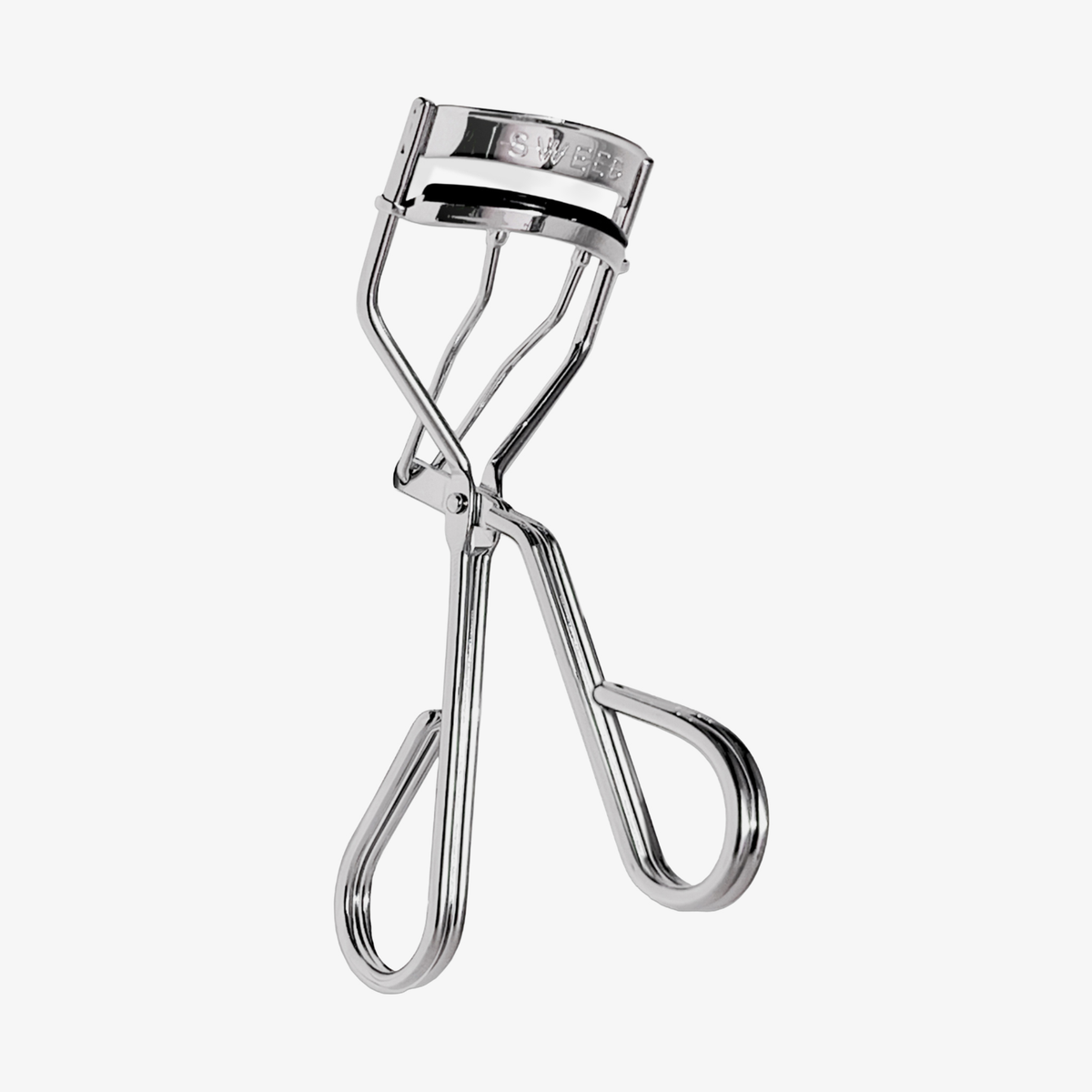 SWEED Wimpernzange: silbernes Metall, gebogene Griffe, abgerundete Oberseite, abgebildet auf weißem Hintergrund.