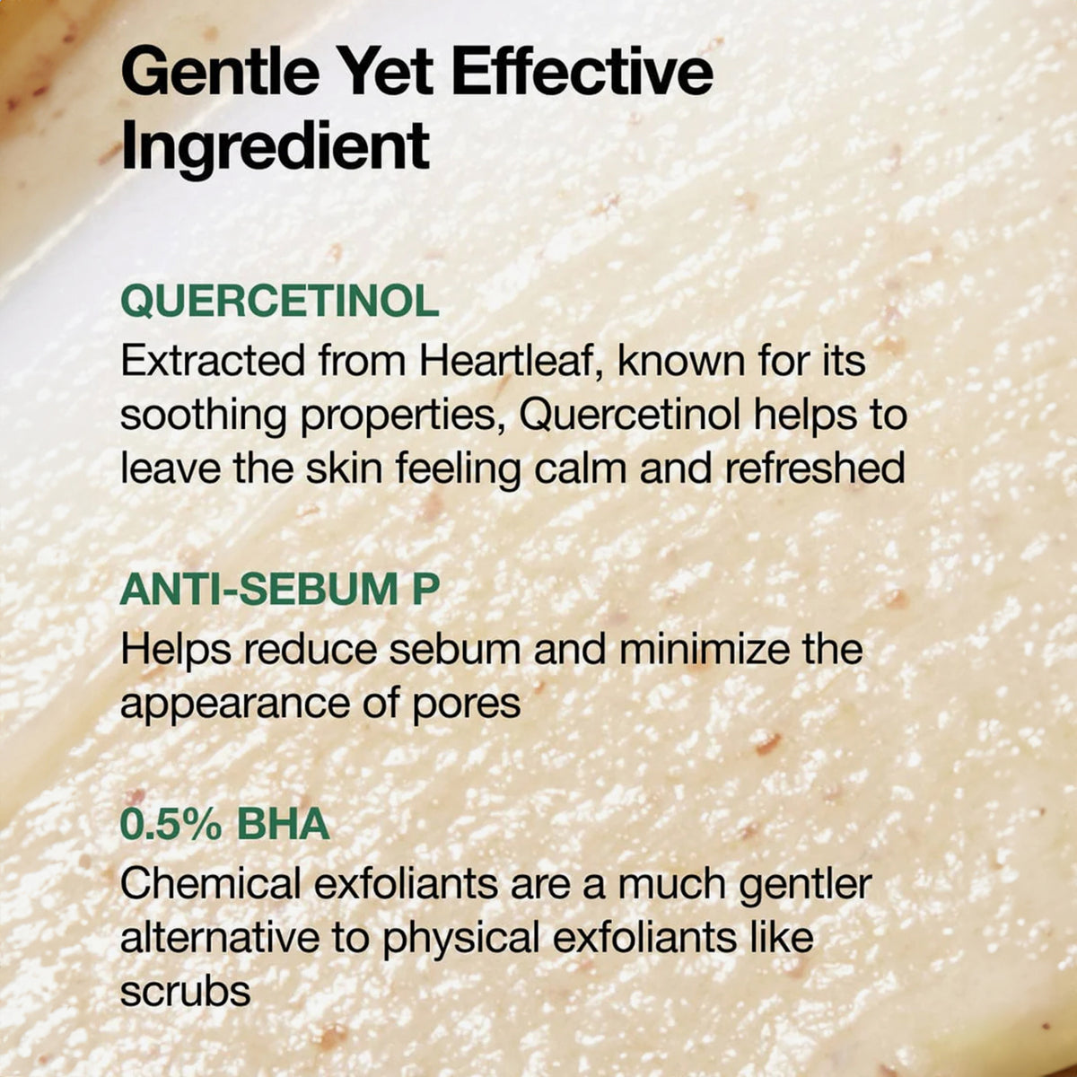 Text auf einem cremigen Hautpflege-Hintergrund hebt die Vorteile des Heartleaf Quercetinol Pore Deep Cleansing Foam hervor – mit Quercetinol, Anti-Talg P und 0,5 % BHA für eine effektive Porenpflege.