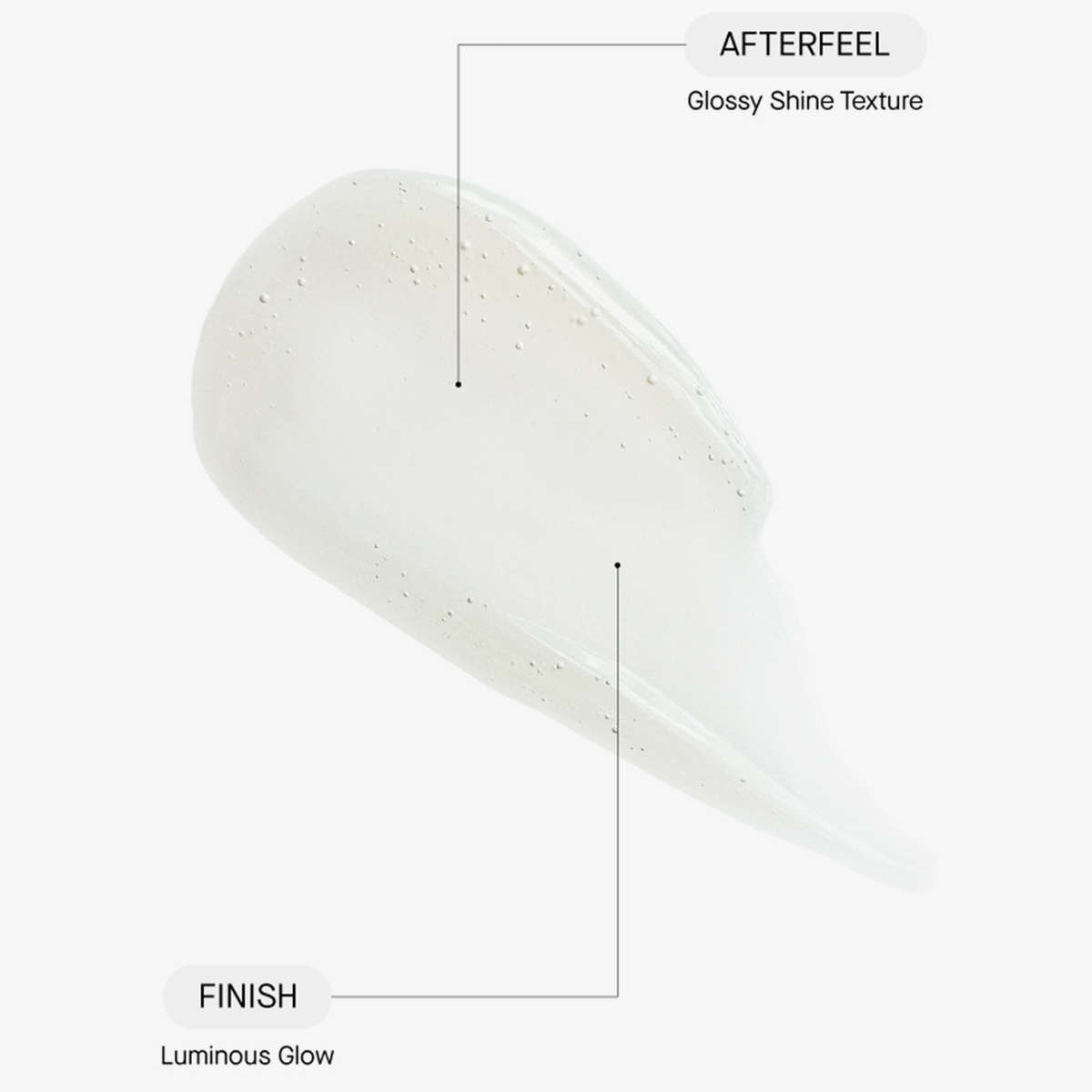 Ein Hauch von klarem Lipgloss-Gel mit Lichtschutzfaktor 50 mit glänzender Textur und leuchtendem Schimmer.