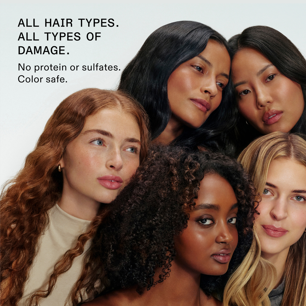 Fünf unterschiedliche Frauen posieren zusammen; OLAPLEX N°3 PLUS Complete Repair Treatment repariert alle Haartypen.