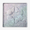 MAGNETIC™ Pressed Powder Shadow von Lethal Cosmetics: silbern schillernder Lidschatten mit mehrfarbigem Glitter und Blumenmuster.