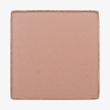 Eine quadratische Pfanne von LH Cosmetics The Single mattes hellrosa Puder-Make-up vor einem weißen Hintergrund.