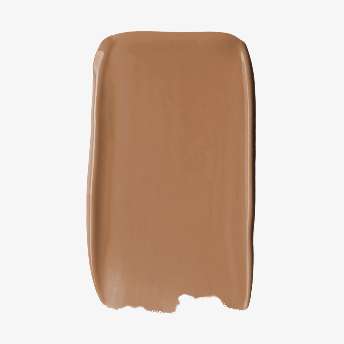 Ein rechteckiges Farbmuster der SWEED Glass Skin Foundation in der Farbe „Medium Brown“ auf weißem Hintergrund.
