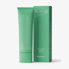 Transparent Lab Mineral Redness Control CC Cream LSF 50 in einer grünen Tube und Verpackung, aufrecht auf weißem Hintergrund.