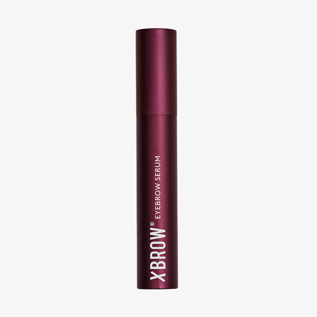 Eine kastanienbraune Tube „XLASH Xbrow Eyebrow Serum“ (1,5 ml) mit weißer Beschriftung, abgebildet vor einem schlichten weißen Hintergrund.
