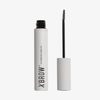 Eine weiße Tube XLASH Xbrow Augenbrauenserum, aus der der Applikator entfernt wurde und die aufrecht steht.
