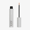 Xlash Eyelash Serum, aufrecht auf weißem Hintergrund, abgebildet ohne Verschlusskappe und Applikatorpinsel.
