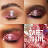 Drei Nahaufnahmen zeigen glitzerndes rosa Augen-Make-up auf geschlossenen Augen, mit Infinite Chrome Flakes Sweet Tooth von Danessa Myricks Beauty,.