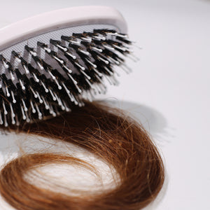 Miracle Brush® X HAIRtamin®