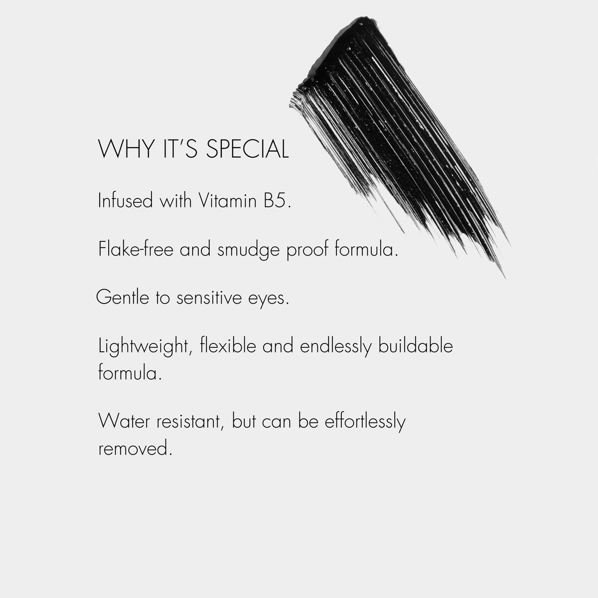 Cloud Mascara Mini von SWEED: Der schwarze Pinselstrich steht für Vitamin B5, bröckelt nicht, ist sanft, leicht, wasserfest und lässt sich leicht entfernen.