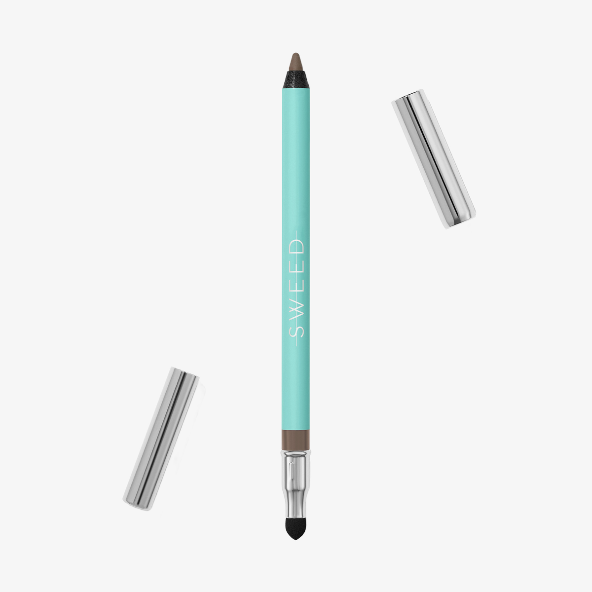 Ein türkisfarbener SWEED Satin Eyeliner mit silberner Kappe, der eine braune Spitze und einen Verblendschwamm aufweist.