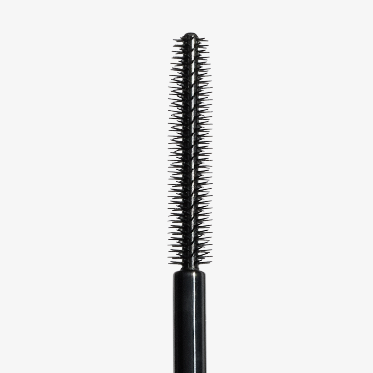 XLASH Lash Booster Mascara-Bürste mit einem schlanken Applikatorpinsel mit Borsten.