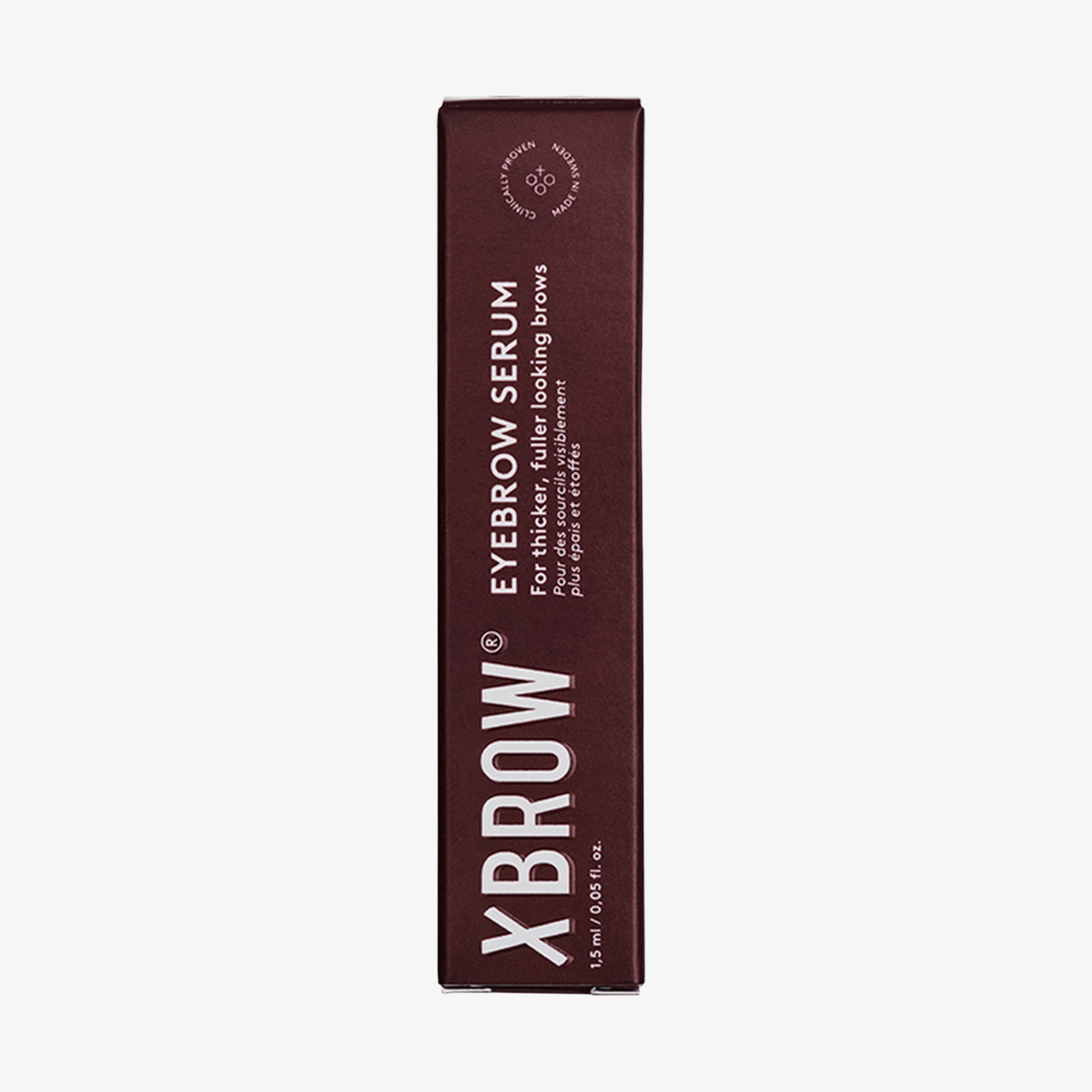Eine kastanienbraune Schachtel mit der Aufschrift „XLASH Xbrow Eyebrow Serum“ für dichter wirkende Augenbrauen, 1,5 ml.