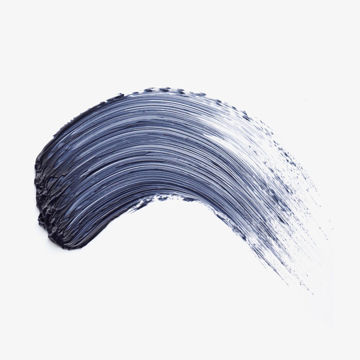 Ein geschwungener Bogen des Essence curl FIXING Lash Base wird über einen weißen Hintergrund gebürstet.