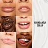 Ein Raster aus Lippen in „Glosswork 4D Ultra Shine Plumping Gloss“ von Danessa Myricks Beauty, mit der Aufschrift „ABUNDANTLY CLEAR“ auf weißem Hintergrund.