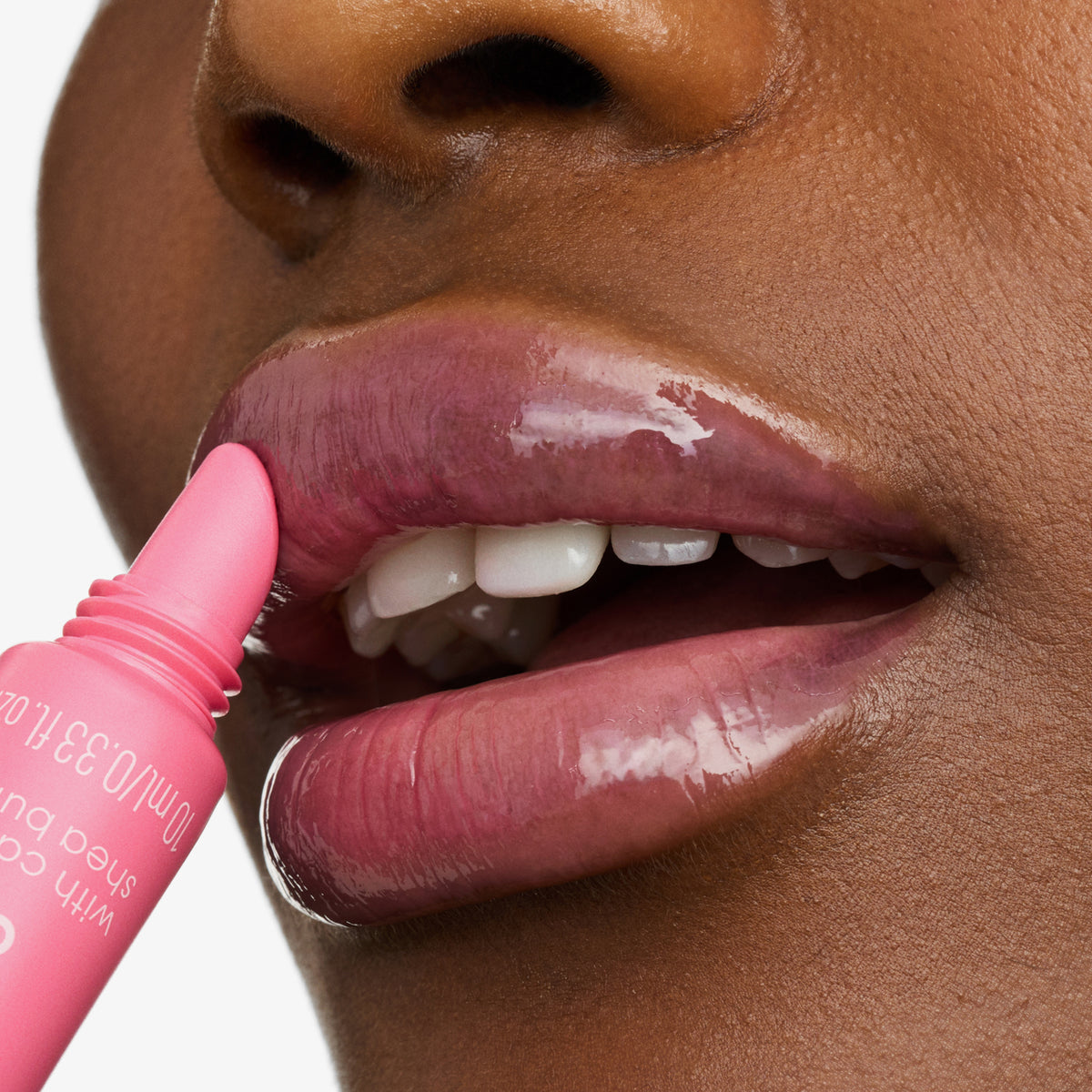 the super peptide glossy lip treatment Pinkified essence | PURISH