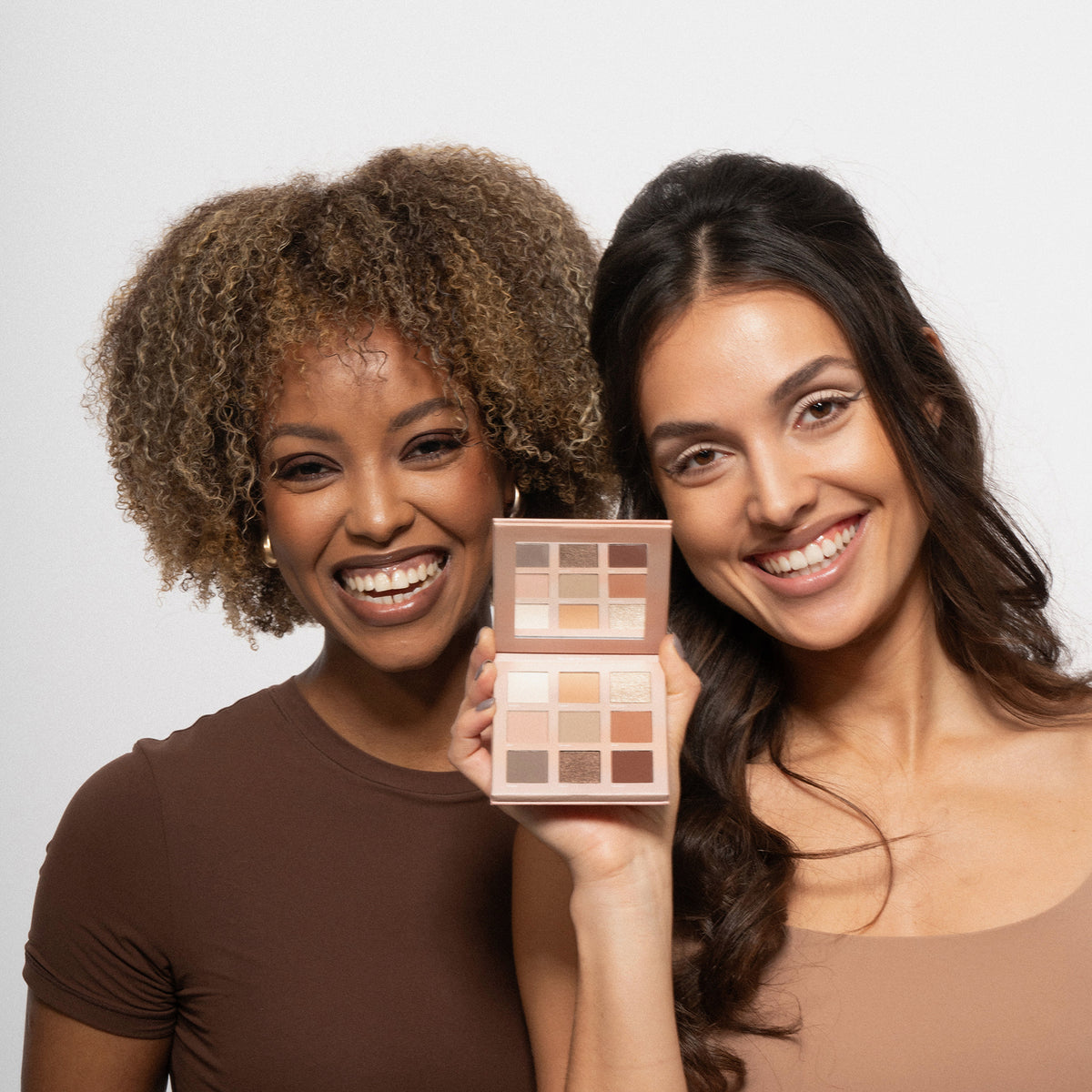 Boring Nude Palette | LH Cosmetics