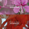 Nahaufnahme von rosa Weidenröschenblüte und roter Alge mit Text „Nordic Willowherb flower brightens“ und „Nordic red algae hydrates“.