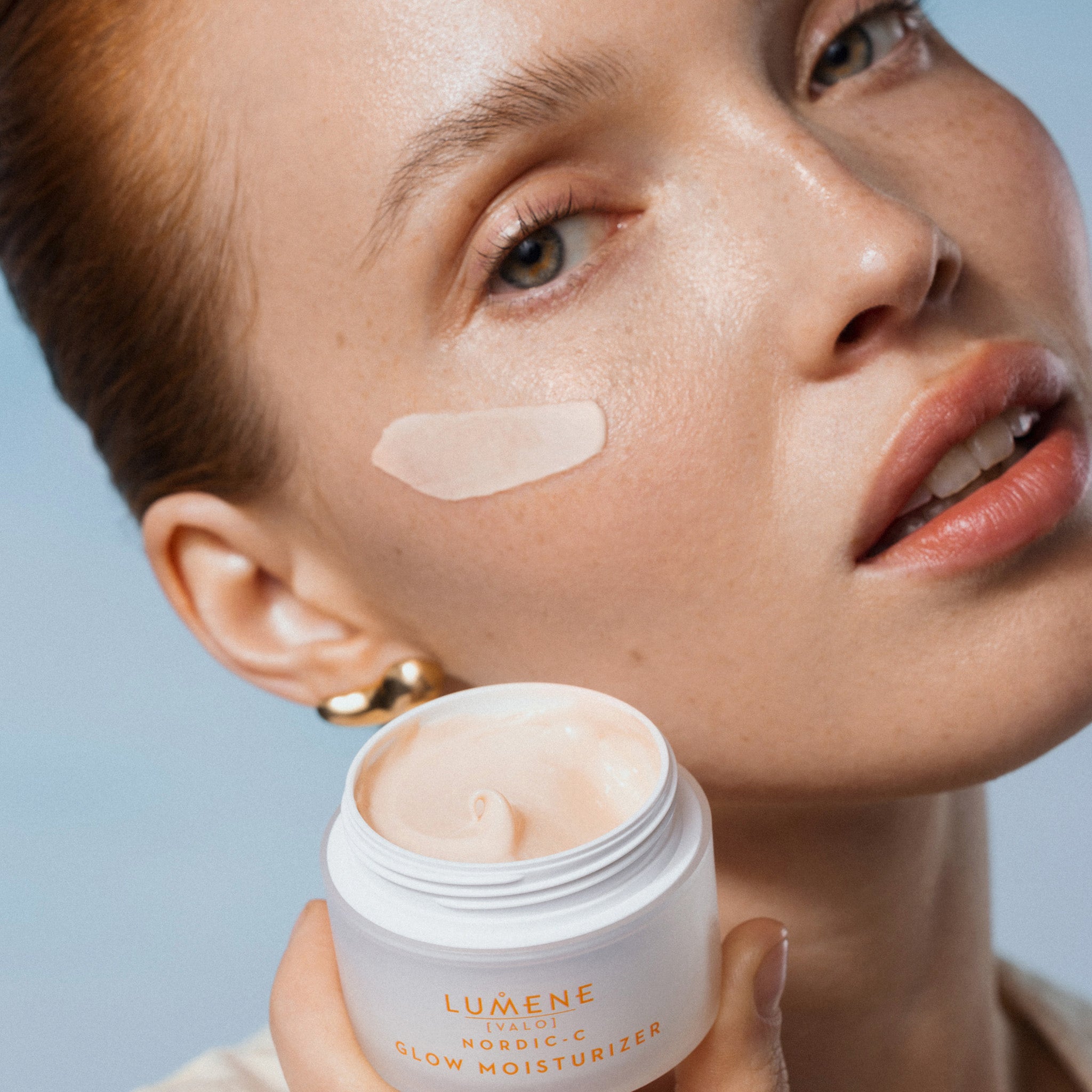 NORDIC-C [VALO] Glow Moisturizer Lumene | PURISH