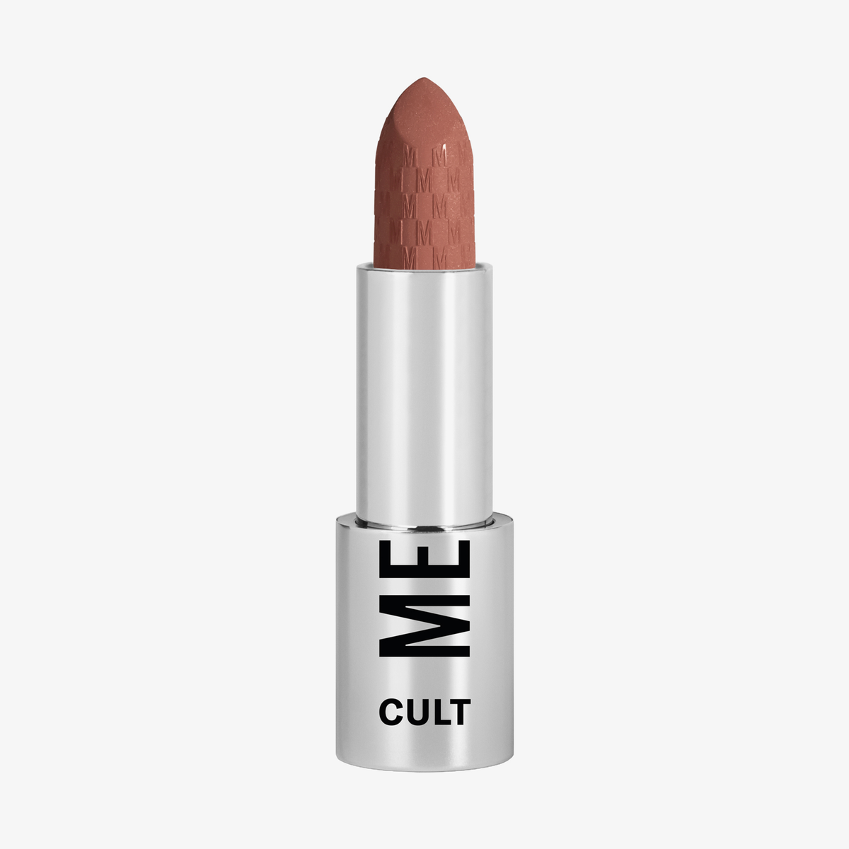 Der nudefarbene CULT CREAMY LIP KIT Lippenstift von Mesauda Beauty wird in einer silbernen Tube mit den Etiketten "ME" und "CULT" auf weißem Hintergrund geliefert.