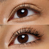 Nahaufnahme eines braunen Auges vor und nach dem Auftragen der Catrice Cosmetics Hyper Lash Mascara 010 auf die Wimpern.