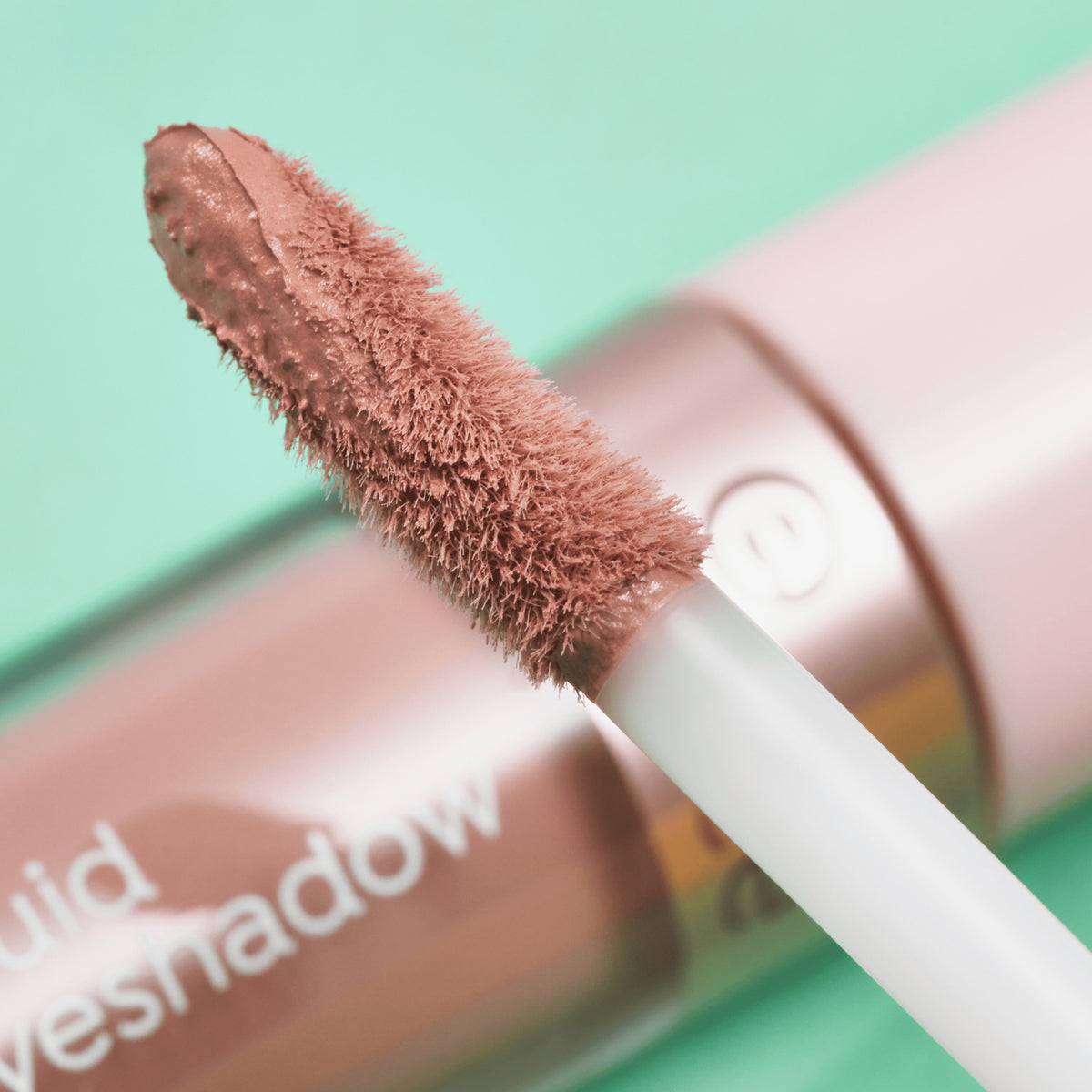 matte liquid eyeshadow